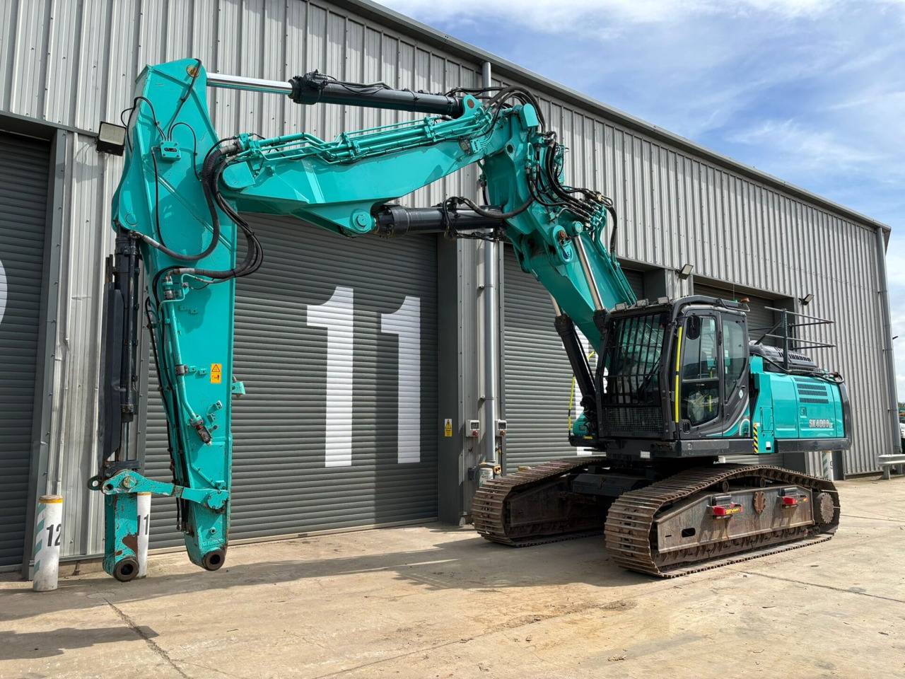Kobelco SK400DLC-10 25m 3 Piece Demolition Arm - Crawler excavator: picture 1 Kobelco SK400DLC-10 25m 3 Piece Demolition Arm - Crawler excavator: picture 1
