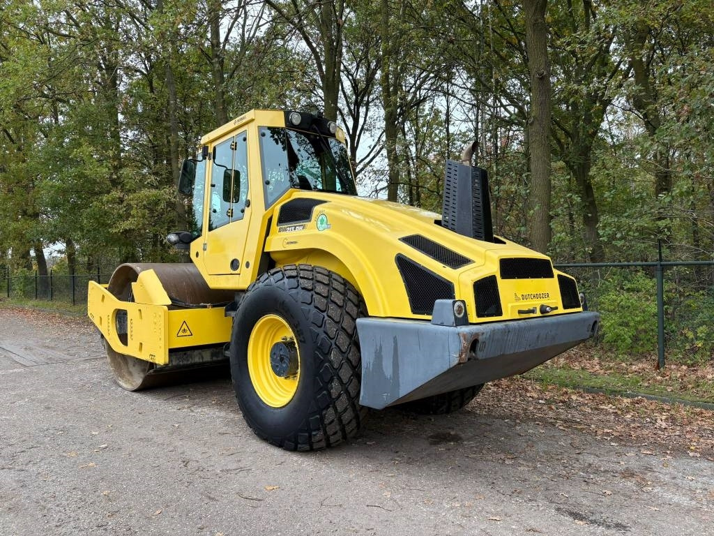 Bomag BW 213 D H-4 i EVIB/BVC / Airco / German machine - Compactor: picture 3 Bomag BW 213 D H-4 i EVIB/BVC / Airco / German machine - Compactor: picture 3