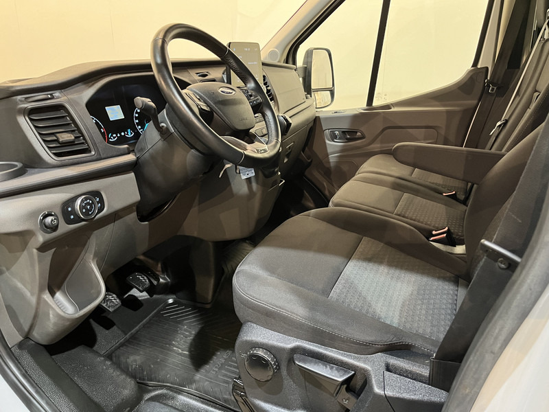 Ford Transit 2.0 TDCI L3H1 130 PK DC Dubbel Cabine Trend Open Laadbak / Euro 6 / Airco / Cruise Control / Trekhaak / CarPlay / 23.600 KM !! / BPM VRIJ !! - Flatbed van, Combi van: picture 5 Ford Transit 2.0 TDCI L3H1 130 PK DC Dubbel Cabine Trend Open Laadbak / Euro 6 / Airco / Cruise Control / Trekhaak / CarPlay / 23.600 KM !! / BPM VRIJ !! - Flatbed van, Combi van: picture 5