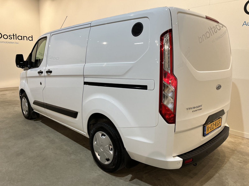 Small van Ford Transit Custom 300 2.0 TDCI L1H1 Trend 130 PK / Servicebus / Bott Inrichting / Euro 6 / Schuifdeur L + R / Airco / CarPlay / Klep / PDC / Navigatie / 3-Zits  / BPM VRIJ !!: picture 17