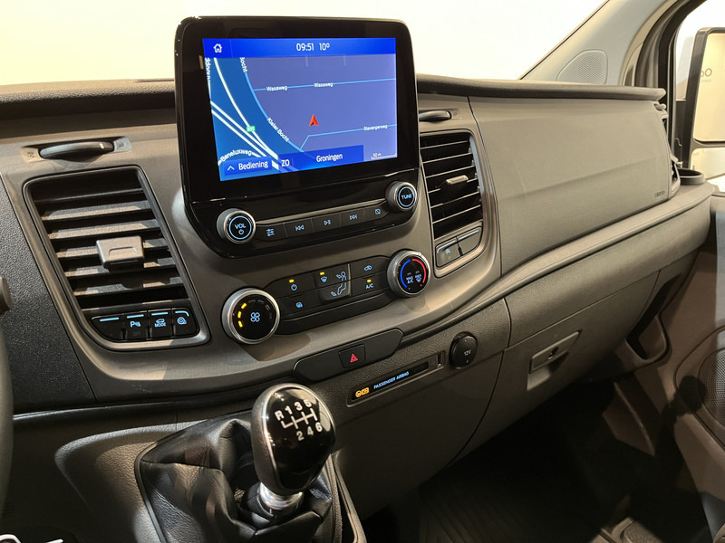 Small van Ford Transit Custom 300 2.0 TDCI L1H1 Trend 130 PK / Servicebus / Bott Inrichting / Euro 6 / Schuifdeur L + R / Airco / CarPlay / Klep / PDC / Navigatie / 3-Zits  / BPM VRIJ !!: picture 7