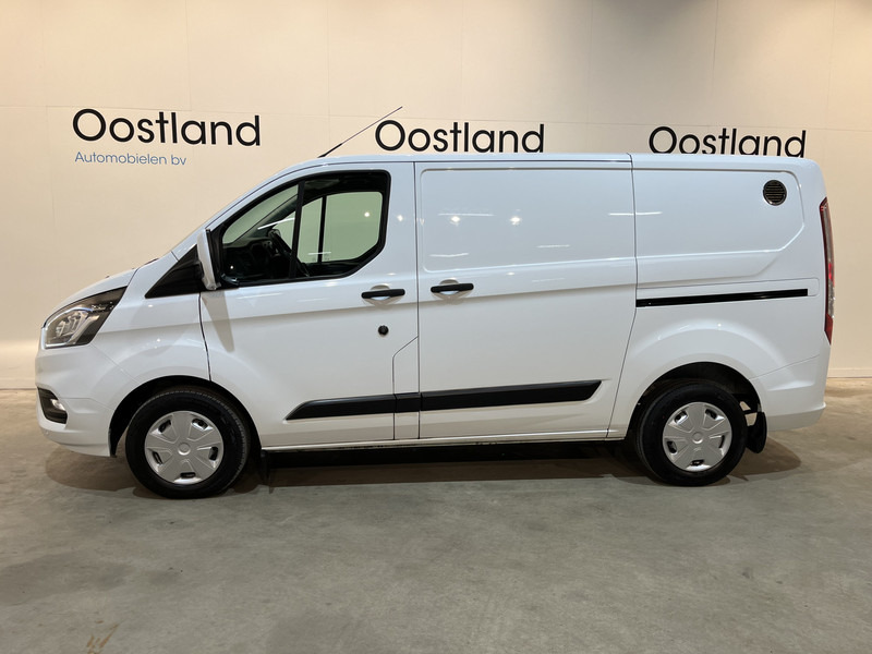 Small van Ford Transit Custom 300 2.0 TDCI L1H1 Trend 130 PK / Servicebus / Bott Inrichting / Euro 6 / Schuifdeur L + R / Airco / CarPlay / Klep / PDC / Navigatie / 3-Zits  / BPM VRIJ !!: picture 5
