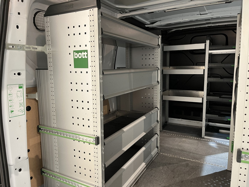 Small van Ford Transit Custom 300 2.0 TDCI L1H1 Trend 130 PK / Servicebus / Bott Inrichting / Euro 6 / Schuifdeur L + R / Airco / CarPlay / Klep / PDC / Navigatie / 3-Zits  / BPM VRIJ !!: picture 14