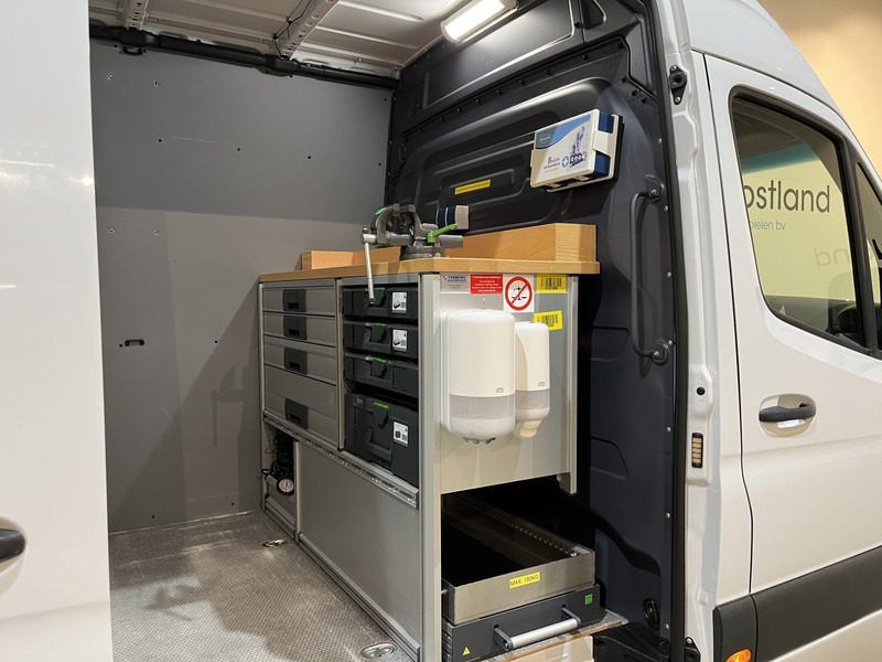 Panel van Mercedes-Benz Sprinter 311 CDI L2H2 RWD / Euro 6 / Servicebus / Bott inrichting / 220V / Airco / Oprijplaat / Compressor / CarPlay / Camera: picture 14