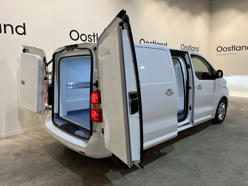 Opel Vivaro Electric L2 75 kWh Koelauto / Carrier Koeling / 100% Elektrisch / Airco / Cruise Control / Camera / CarPlay / 3-Zits / 2.850 KM !! - Refrigerated van, Electric van: picture 2 Opel Vivaro Electric L2 75 kWh Koelauto / Carrier Koeling / 100% Elektrisch / Airco / Cruise Control / Camera / CarPlay / 3-Zits / 2.850 KM !! - Refrigerated van, Electric van: picture 2