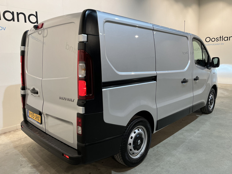 Small van Renault Trafic 2.0 dCi 120 L1H1 120 PK Servicebus / Sortimo Inrichting / Euro 6 / Airco / Camera / CarPlay / Cruise Control / Navigatie / 3-Zits / 27.800 KM !! / BPM VRIJ !!: picture 17