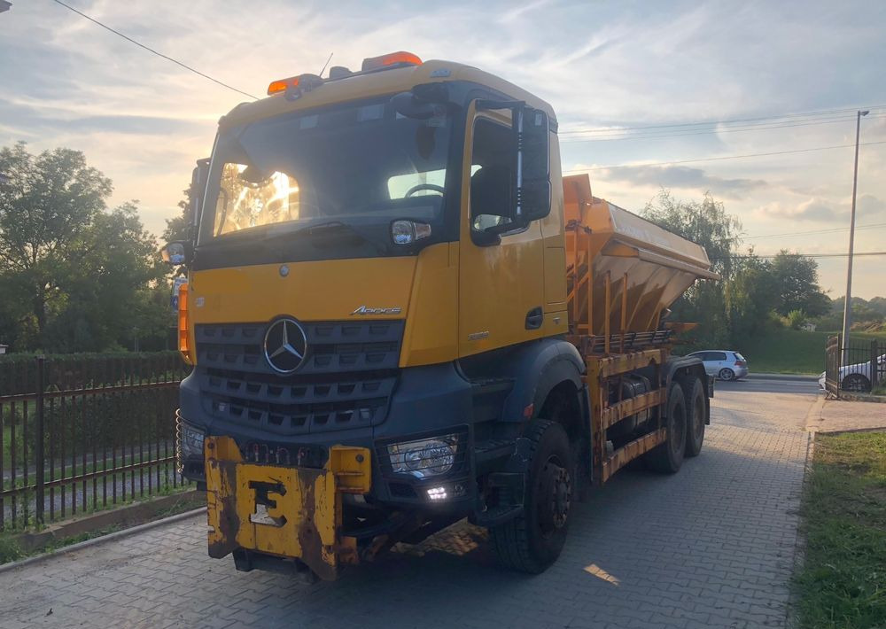 Snow removal vehicle Mercedes-Benz Arocs 3333 6x6 piaskarka solarka econ pług schmidt: picture 18