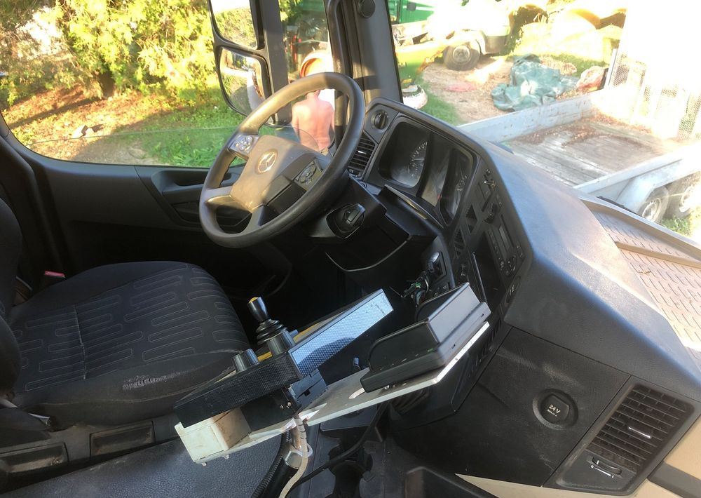 Snow removal vehicle Mercedes-Benz Arocs 3333 6x6 piaskarka solarka econ pług schmidt: picture 16