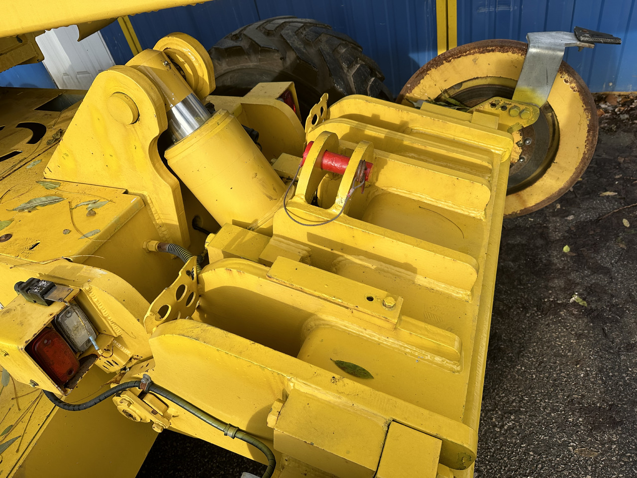 GENIE REXQUOTE Accessrailer Z60/34 railroad boom lift cherry picker mewp on lease GENIE REXQUOTE Accessrailer Z60/34 railroad boom lift cherry picker mewp: picture 9