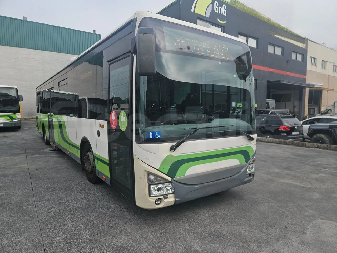 Iveco Crossway Low Entry - City bus: picture 1 Iveco Crossway Low Entry - City bus: picture 1