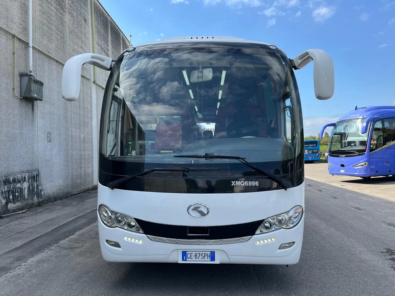 King Long XMQ6996 - Coach: picture 2 King Long XMQ6996 - Coach: picture 2