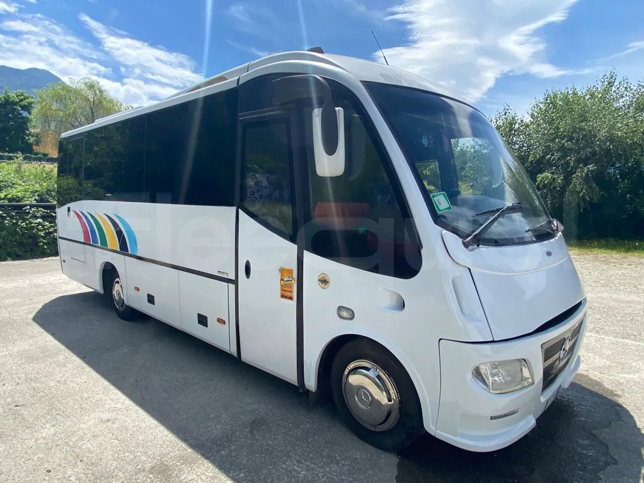 Mercedes-Benz Beluga - Coach: picture 1 Mercedes-Benz Beluga - Coach: picture 1