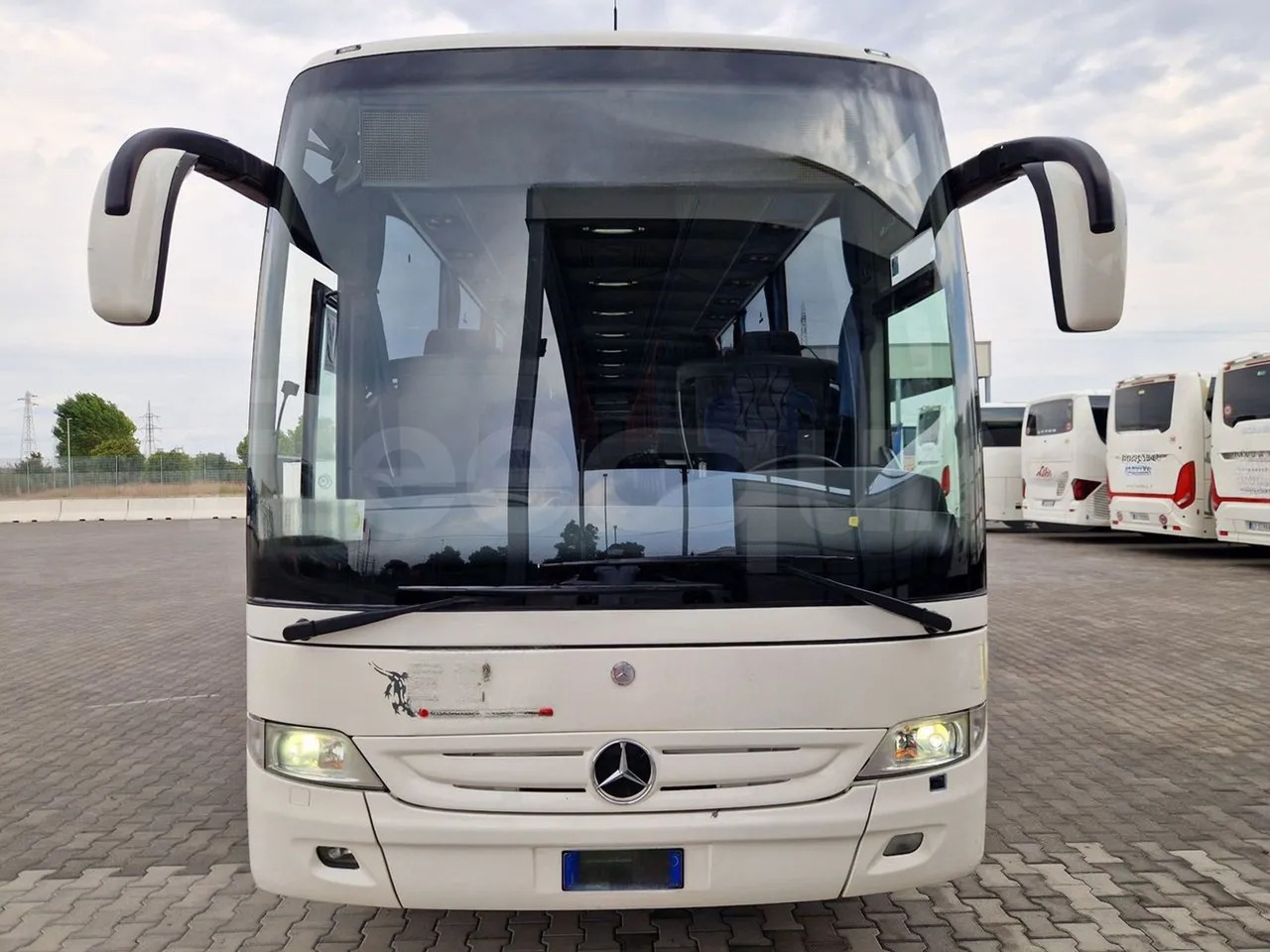 Mercedes-Benz Tourismo - Coach: picture 2 Mercedes-Benz Tourismo - Coach: picture 2