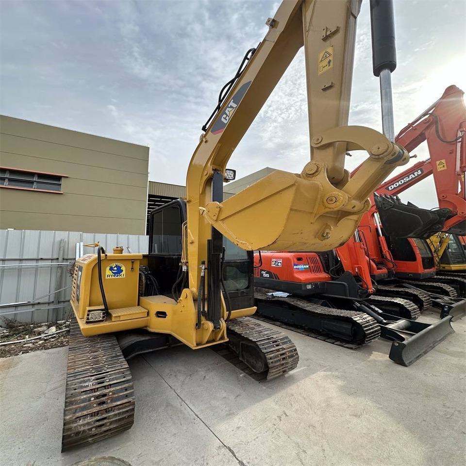 CAT 306E - Crawler excavator: picture 2 CAT 306E - Crawler excavator: picture 2