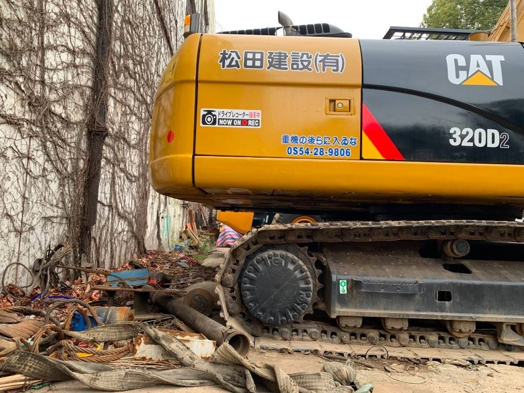 CAT 320D2 - Crawler excavator: picture 3 CAT 320D2 - Crawler excavator: picture 3
