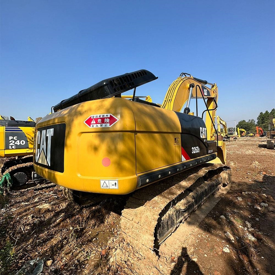 CAT 326D - Crawler excavator: picture 5 CAT 326D - Crawler excavator: picture 5