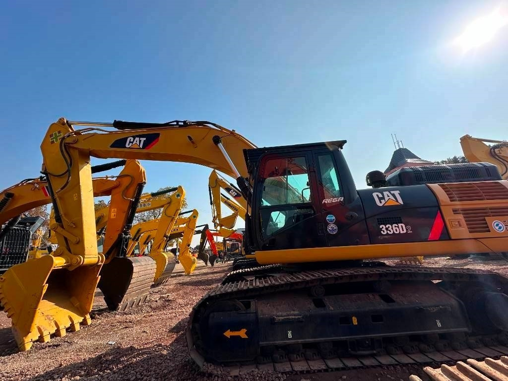 Crawler excavator CAT 336 D2: picture 21