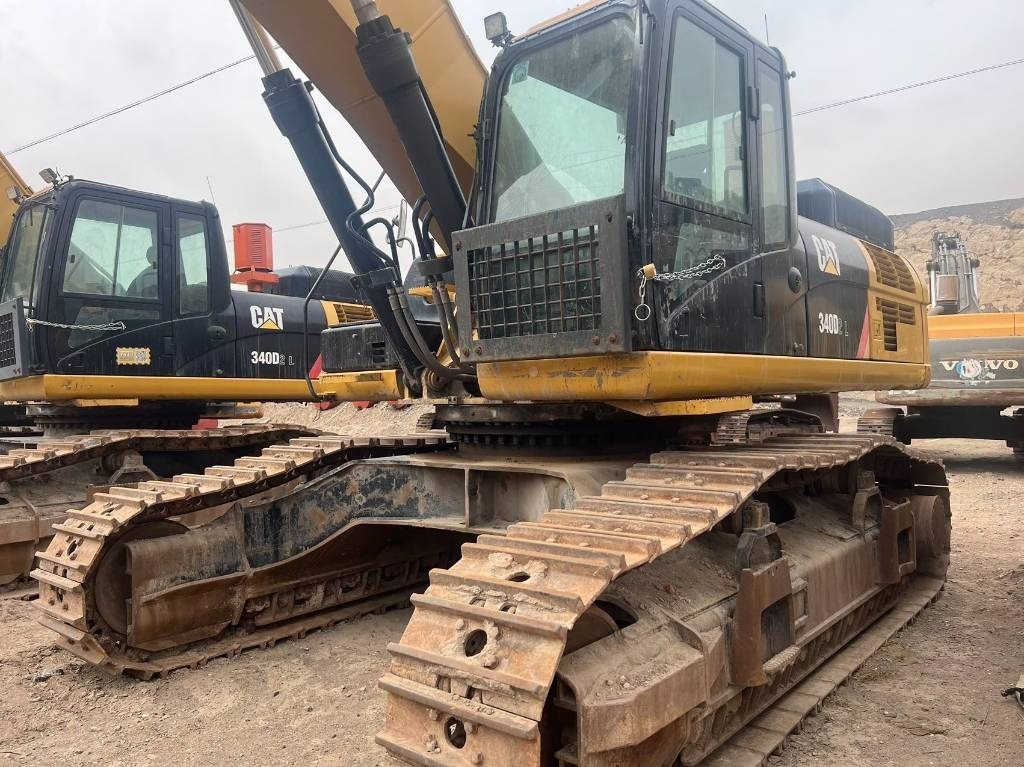 CAT 340D2L - Crawler excavator: picture 2 CAT 340D2L - Crawler excavator: picture 2