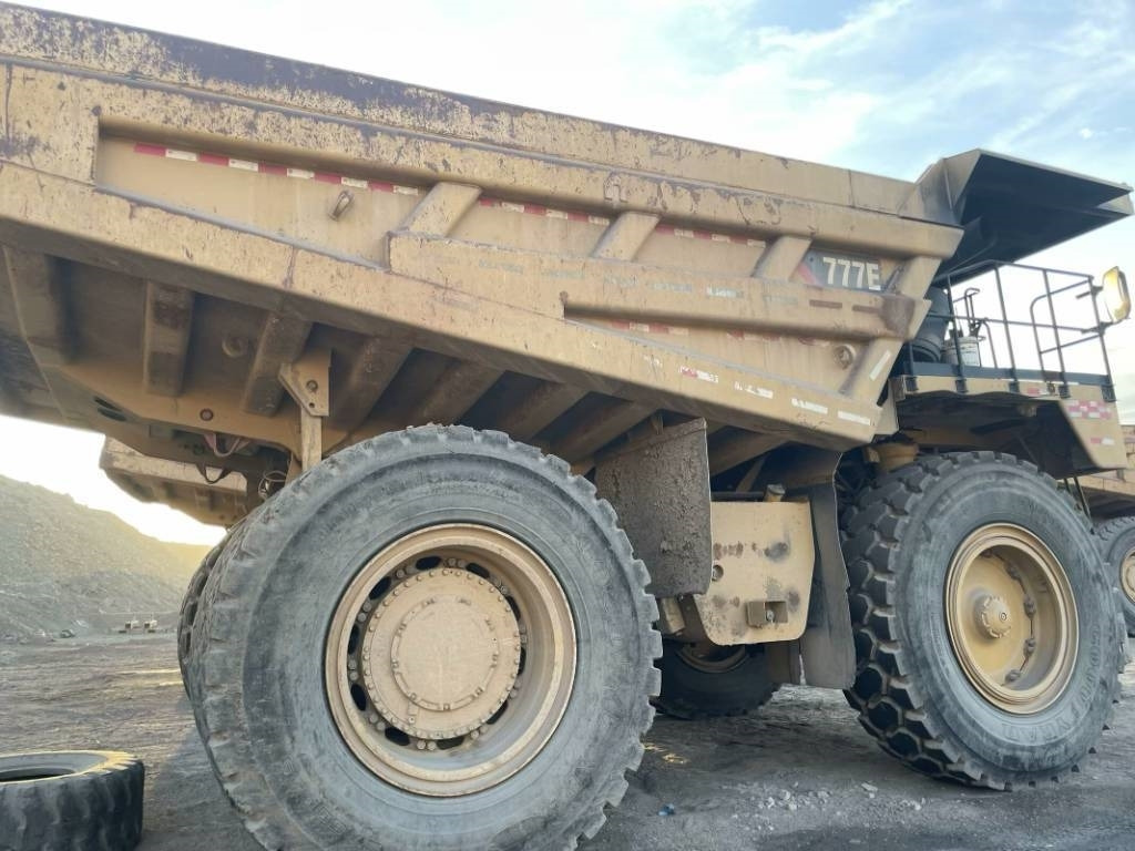 CAT 777e - Rigid dumper/ Rock truck: picture 3 CAT 777e - Rigid dumper/ Rock truck: picture 3