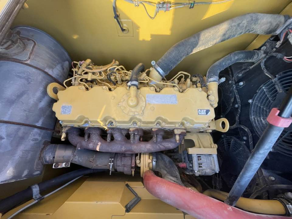 Caterpillar 320 - Excavator: picture 2 Caterpillar 320 - Excavator: picture 2
