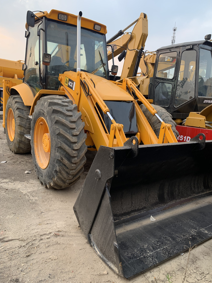 JCB 4CX - Wheel loader: picture 2 JCB 4CX - Wheel loader: picture 2