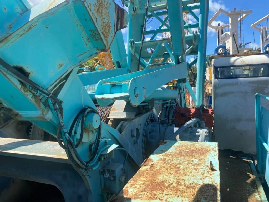Crawler crane Kobelco CKE 2500: picture 13