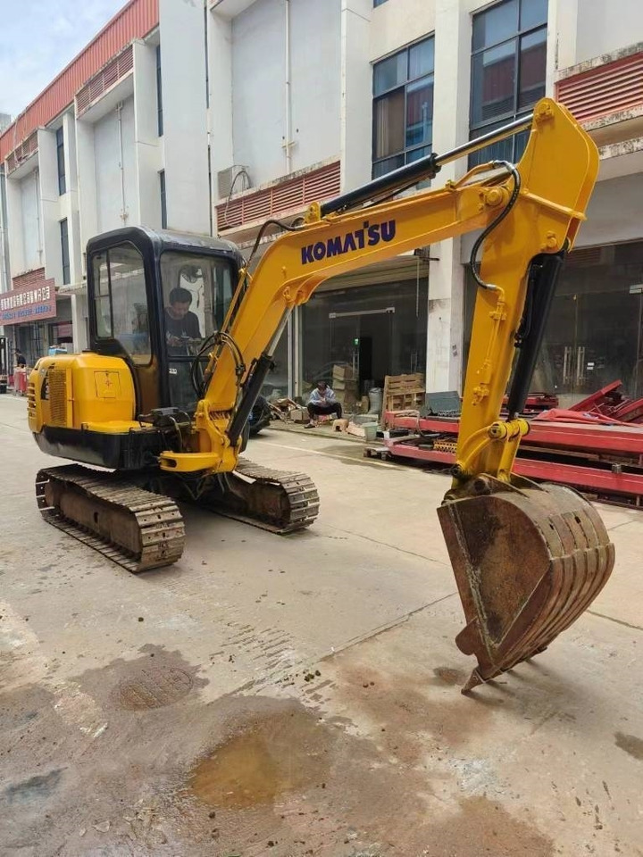 Komatsu PC 35MR-8 - Mini excavator: picture 2 Komatsu PC 35MR-8 - Mini excavator: picture 2
