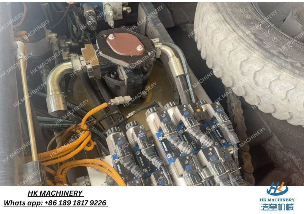 XCMG RP 453 L - Asphalt paver: picture 3 XCMG RP 453 L - Asphalt paver: picture 3