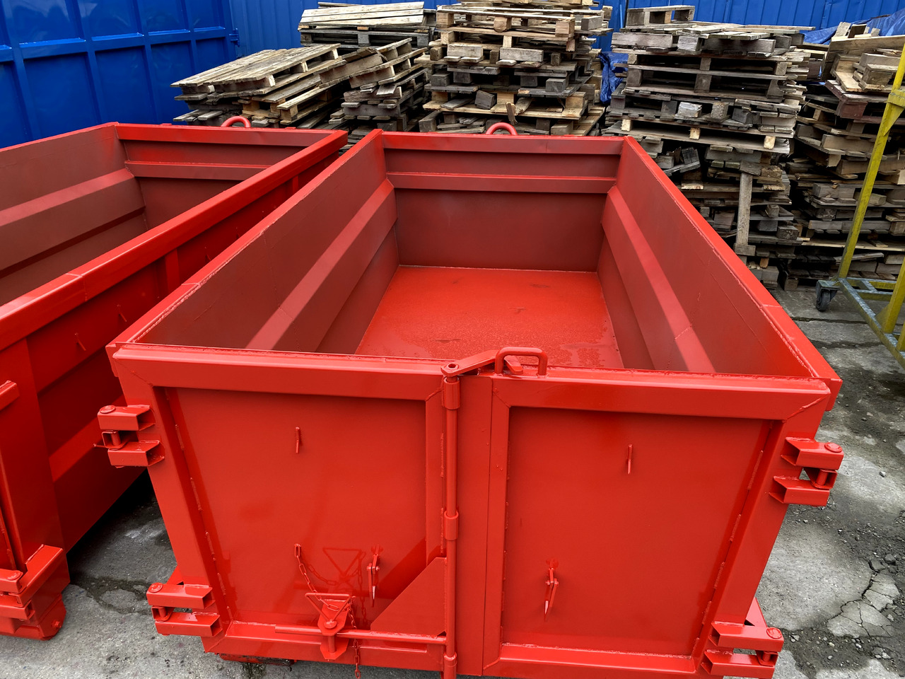 Metal-K Kontener/Abrollcontainer KP7O - Roll-off container: picture 4 Metal-K Kontener/Abrollcontainer KP7O - Roll-off container: picture 4