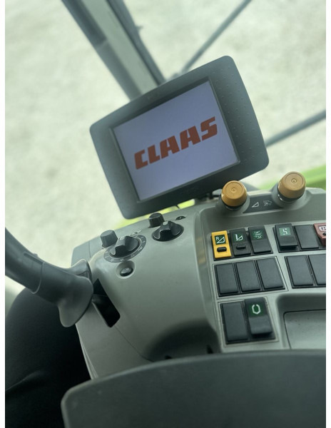Combine harvester for transportation of food Claas Lexion 770 TT: picture 9