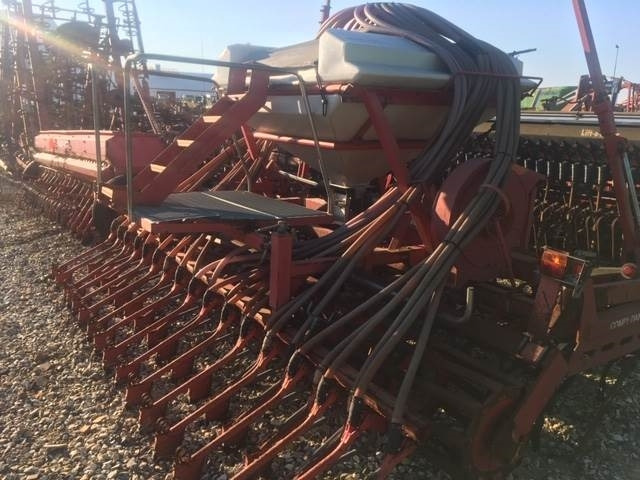 Doublet-Record DB 4M M/ACCON LUFT - Seed drill: picture 2 Doublet-Record DB 4M M/ACCON LUFT - Seed drill: picture 2