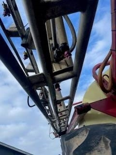 Hardi COMMANDER 4200L - Trailed sprayer: picture 5 Hardi COMMANDER 4200L - Trailed sprayer: picture 5