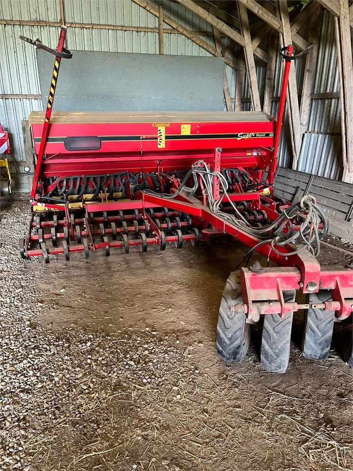 Vaderstad RAPID 400S - Combine seed drill: picture 1 Vaderstad RAPID 400S - Combine seed drill: picture 1