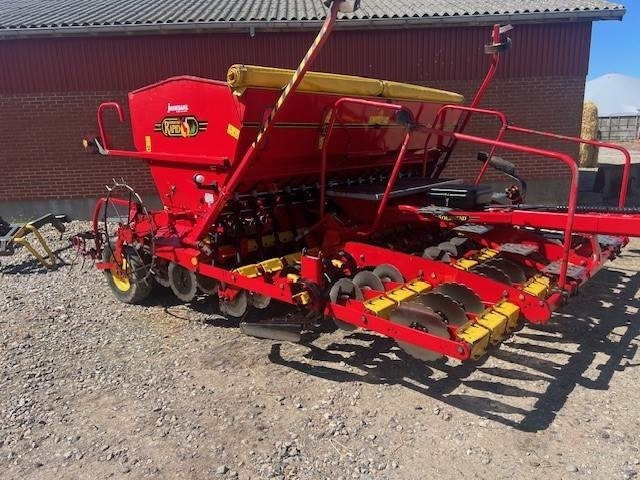 Vaderstad RAPID RD 400 C - Seed drill: picture 1 Vaderstad RAPID RD 400 C - Seed drill: picture 1