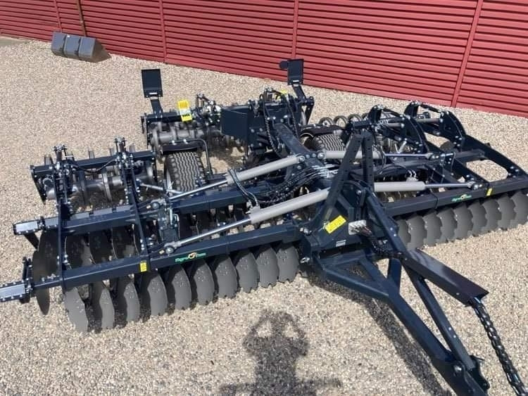 Agro - TOM 6 Meter discharve - Disc harrow: picture 5 Agro - TOM 6 Meter discharve - Disc harrow: picture 5