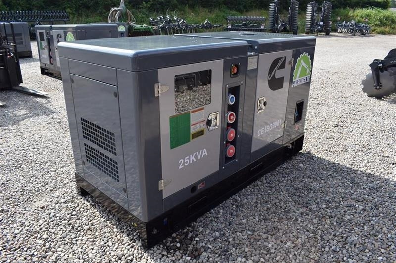 - - - Cummins 25kva - Generator set: picture 3 - - - Cummins 25kva - Generator set: picture 3