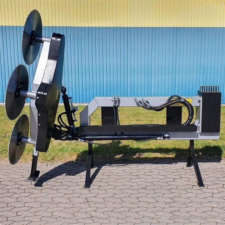 Dk-Tec  - Flail mower/ Mulcher: picture 1 Dk-Tec  - Flail mower/ Mulcher: picture 1