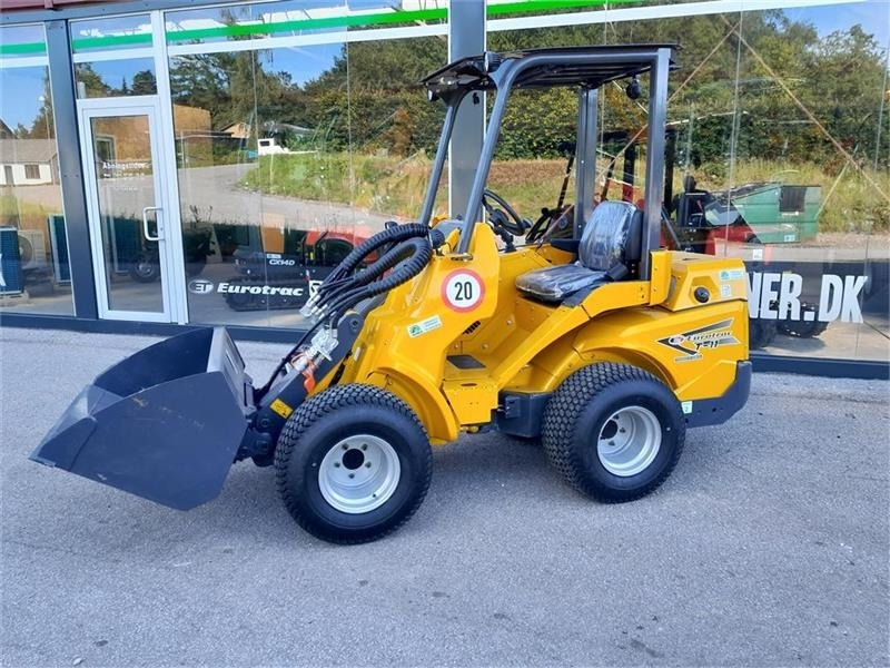 Eurotrac W11 TELESKOP - Telescopic wheel loader: picture 1 Eurotrac W11 TELESKOP - Telescopic wheel loader: picture 1