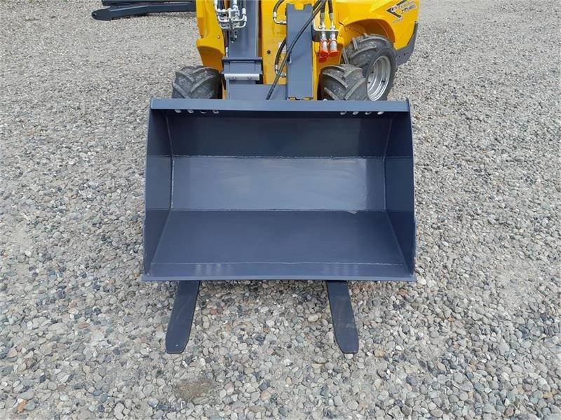 Eurotrac W11 Teleskop - Telescopic wheel loader: picture 5 Eurotrac W11 Teleskop - Telescopic wheel loader: picture 5