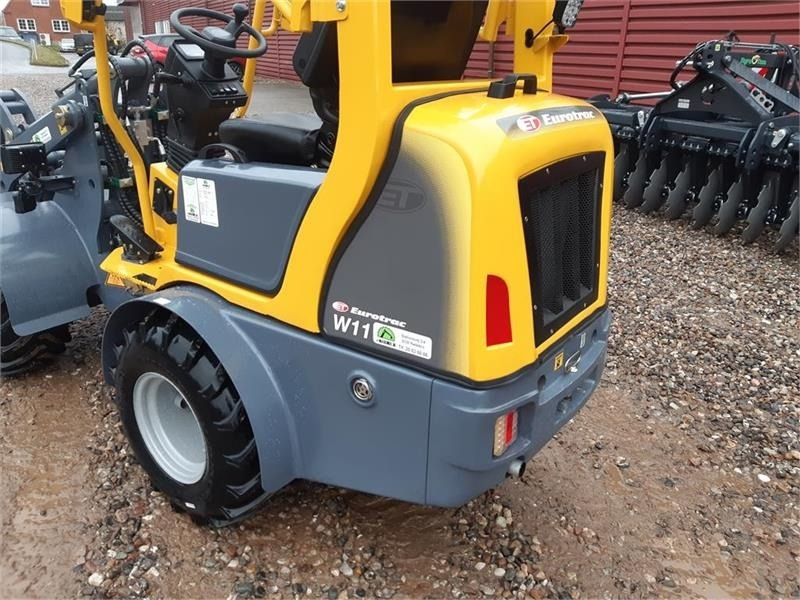 Eurotrac W11 med lav tårn - Compact loader: picture 3 Eurotrac W11 med lav tårn - Compact loader: picture 3