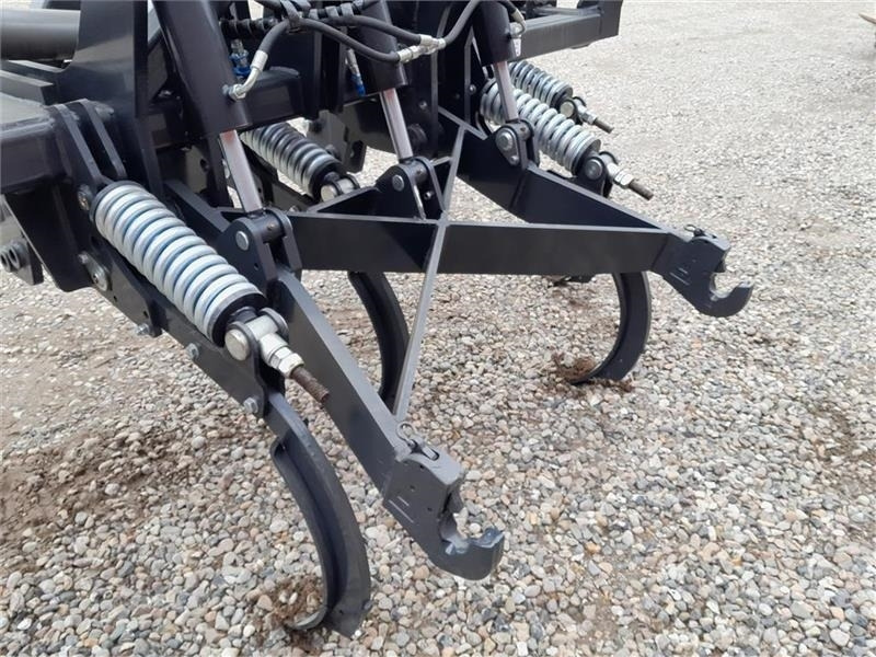 Intertec FORTSATS 6 METER MED LIFT - Subsoiler: picture 5 Intertec FORTSATS 6 METER MED LIFT - Subsoiler: picture 5