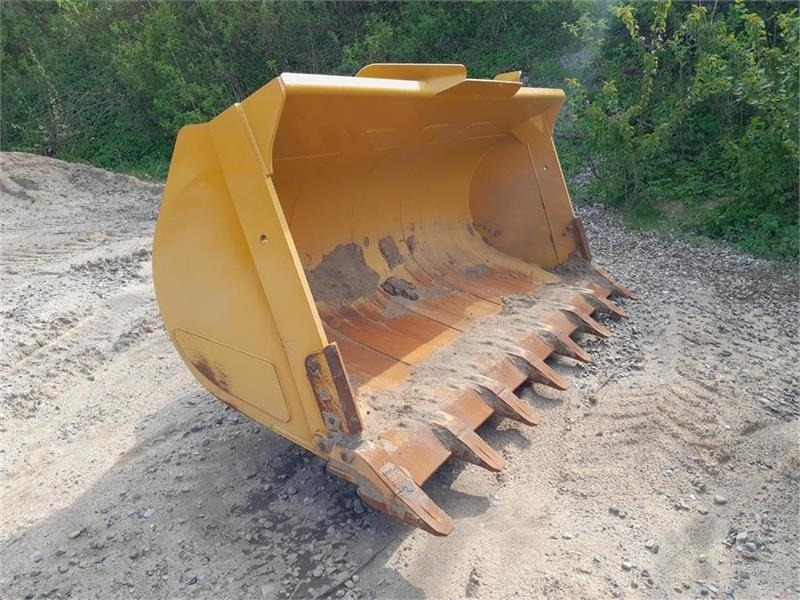 - - - SKOVL 3.1 KUBIK - Loader bucket: picture 2 - - - SKOVL 3.1 KUBIK - Loader bucket: picture 2