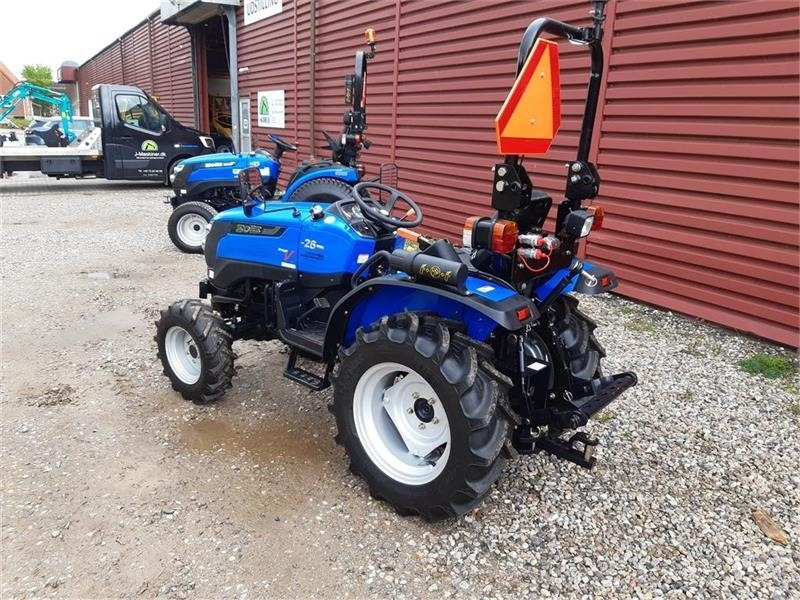 Solis 26 servostyring og brede traktor dæk - Municipal tractor: picture 2 Solis 26 servostyring og brede traktor dæk - Municipal tractor: picture 2