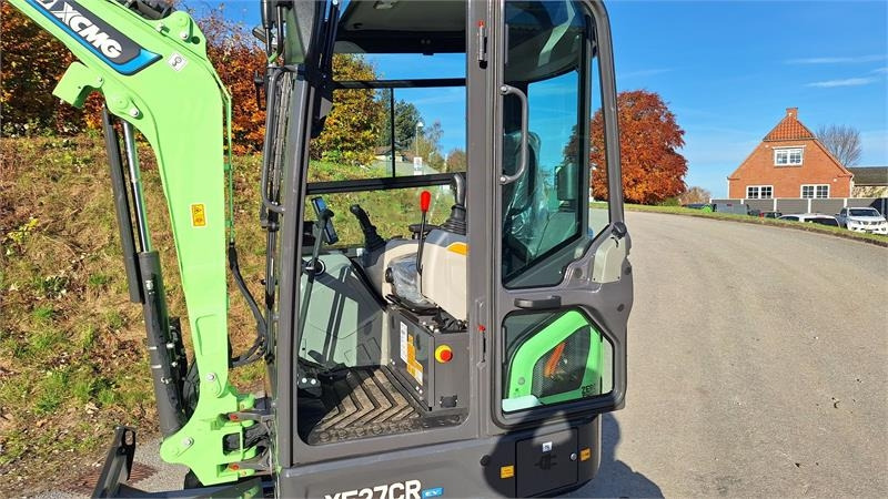 XCMG XE27CR-EV ELEKTRISK - Mini excavator: picture 4 XCMG XE27CR-EV ELEKTRISK - Mini excavator: picture 4