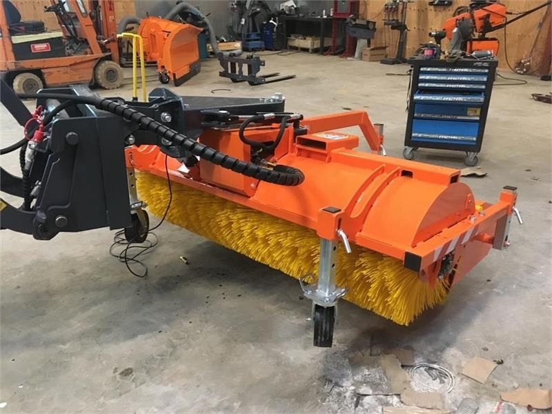 - - - j maskiner - Broom: picture 5 - - - j maskiner - Broom: picture 5