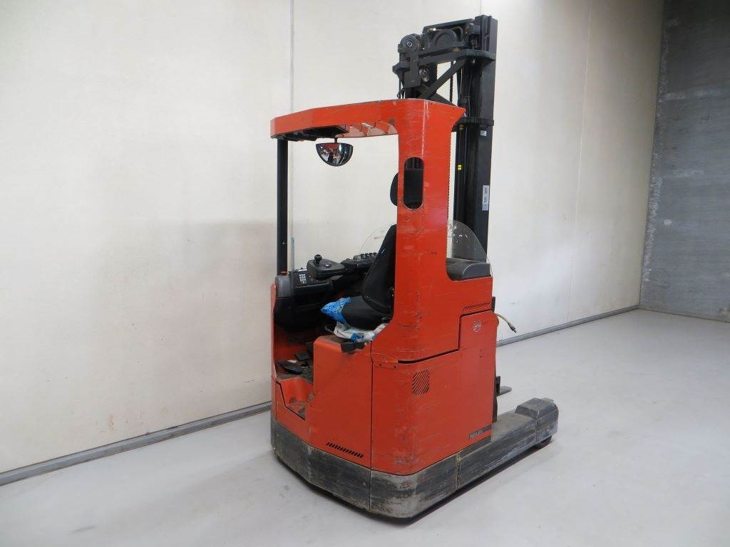 BT RR E2 - Reach truck: picture 4 BT RR E2 - Reach truck: picture 4