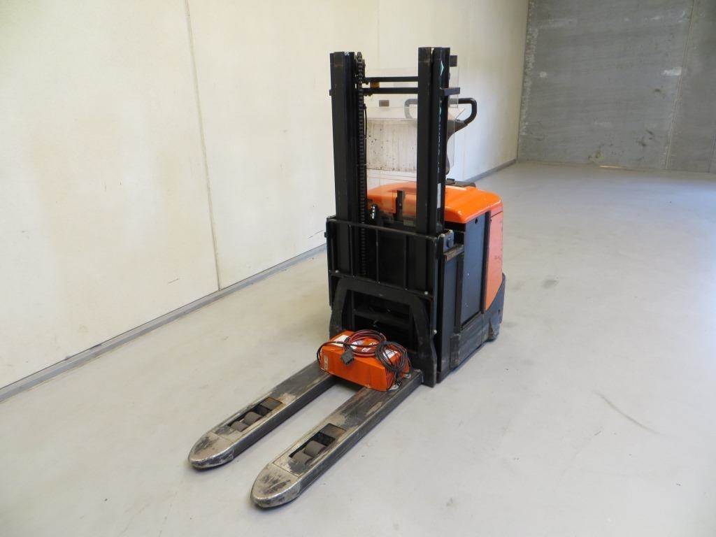 BT SPE125 - Stacker: picture 3 BT SPE125 - Stacker: picture 3