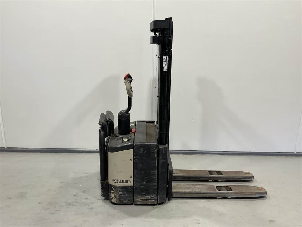 Crown WE2300S-1,25 TF - Stacker: picture 1 Crown WE2300S-1,25 TF - Stacker: picture 1