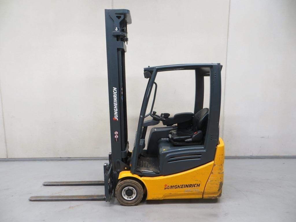 Jungheinrich EFG 215 - Electric forklift: picture 2 Jungheinrich EFG 215 - Electric forklift: picture 2