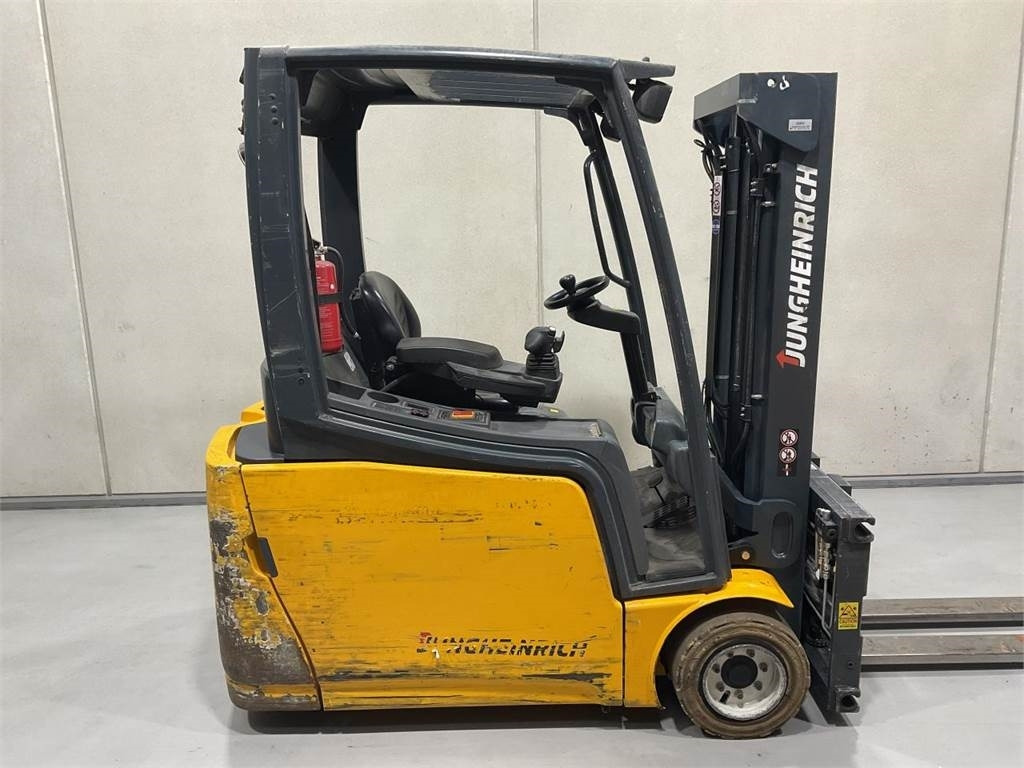 Jungheinrich EFG 218 SP 300ZZ - Electric forklift: picture 1 Jungheinrich EFG 218 SP 300ZZ - Electric forklift: picture 1